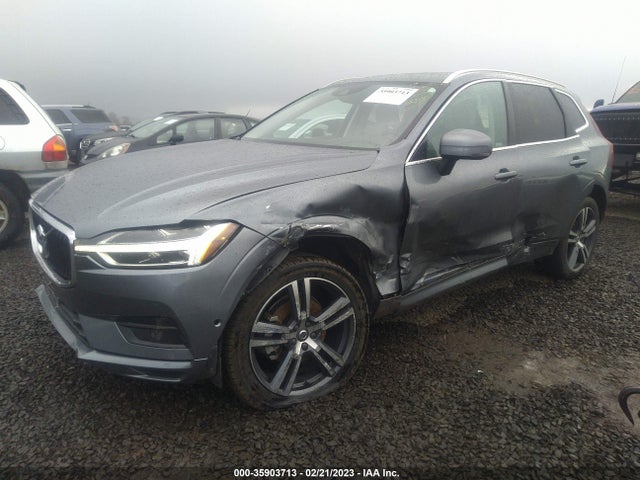 2018 Volvo XC60, VIN: YV4102RK2J1008419