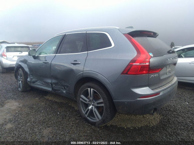 2018 Volvo XC60, VIN: YV4102RK2J1008419