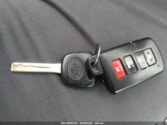 2017 Toyota Tacoma, VIN: 5TFEZ5CNXHX032361