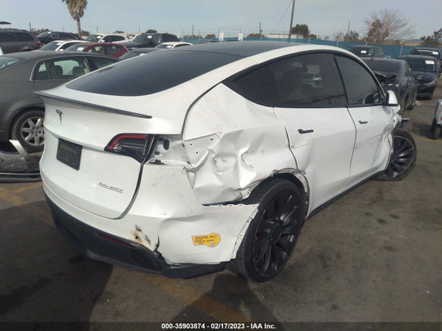 2020 Tesla Model Y, VIN: 5YJYGDEF2LF034885