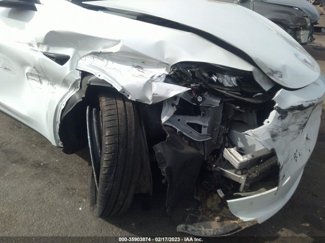 2020 Tesla Model Y, VIN: 5YJYGDEF2LF034885