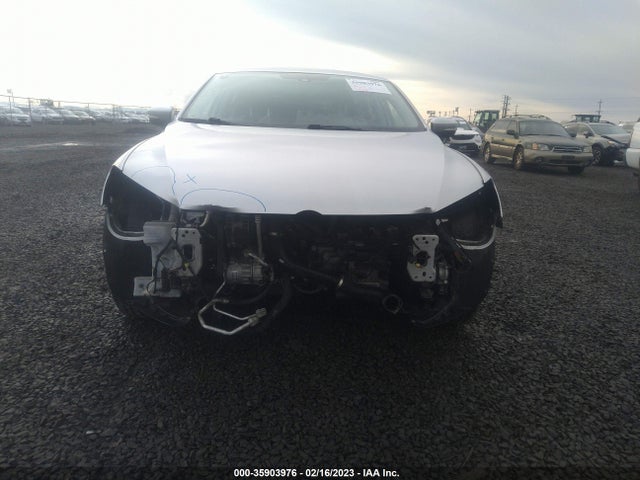 1VWAT7A31FC038757 Volkswagen Passat 1.8t Wolfsburg Ed