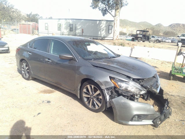 Nissan Altima 2.5 Sr 2017 1N4AL3AP4HN329488 Image 1