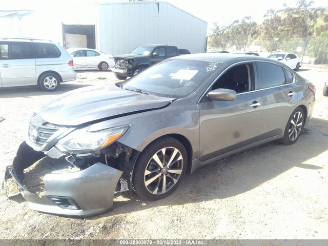 Nissan Altima 2.5 Sr 2017 1N4AL3AP4HN329488 Image 2