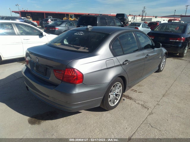 BMW 3 Series 328i 2010 WBAPH7G58ANM53687 Image 4