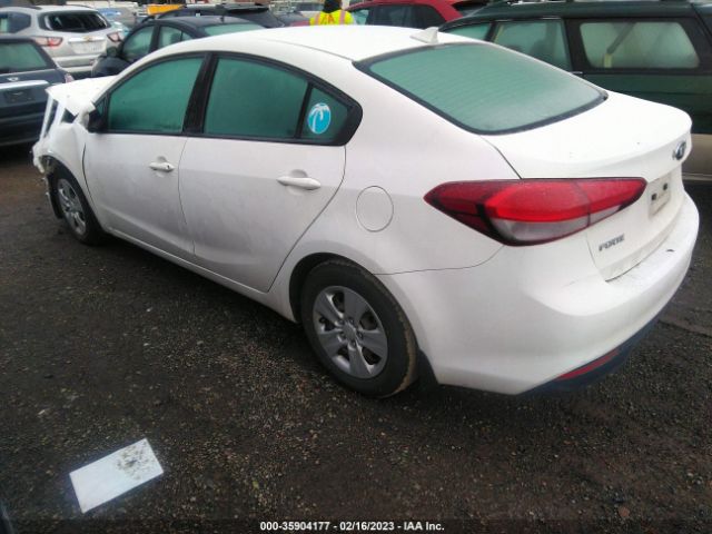 3KPFK4A79JE205476 KIA FORTE LX