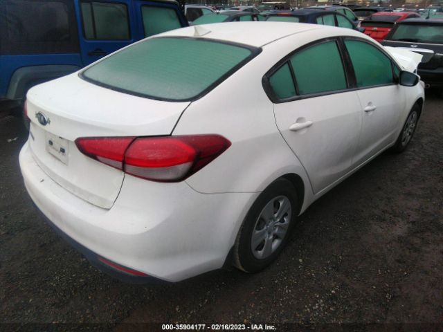 3KPFK4A79JE205476 KIA FORTE LX
