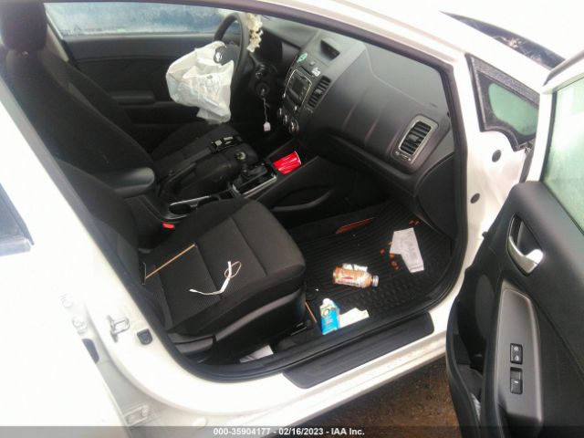 3KPFK4A79JE205476 KIA FORTE LX