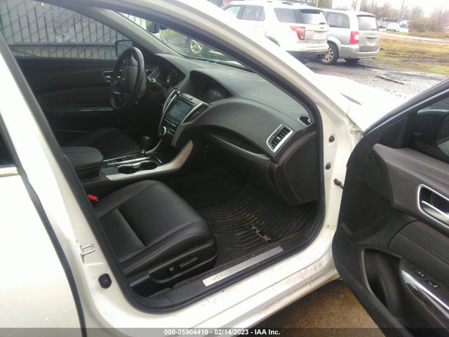 Acura TLX 2018 19UUB1F3XJA010423 Image 5
