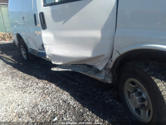 2019 Chevrolet Express, VIN: 1GCWGAFG8K1142741