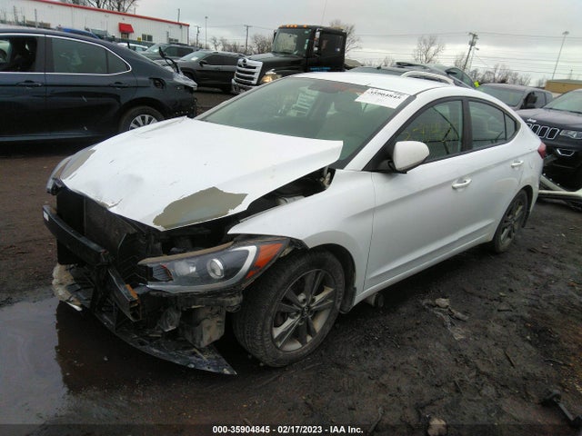 2018 HYUNDAI ELANTRA SEL VIN: 5NPD84LF3JH227642