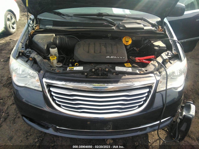 2C4RC1BG8ER444156 Chrysler Town & Country Touring