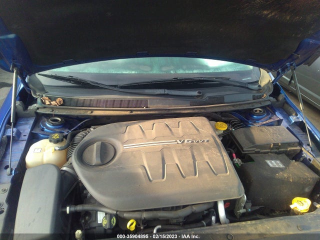 Chrysler 200 C 2015 1C3CCCEG9FN656760 Image 10