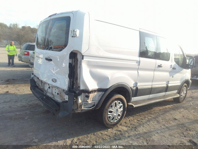 2017 Ford Transit, VIN: 1FTYR1ZM3HKB10125