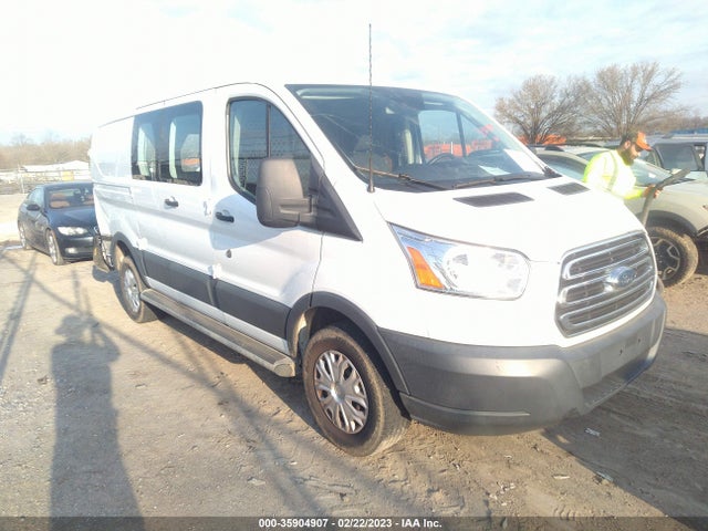 2017 Ford Transit, VIN: 1FTYR1ZM3HKB10125