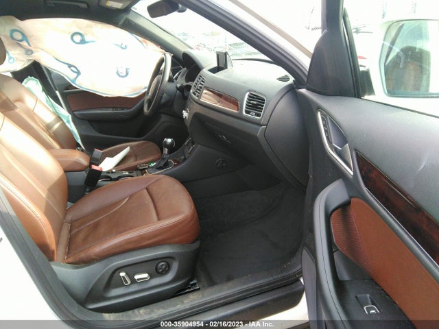 WA1HCCFS6HR017021 Audi Q3 Premium Plus