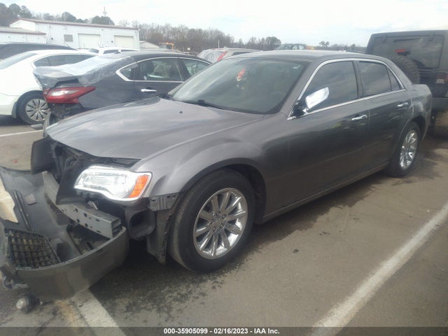 Chrysler 300 Limited 2012 2C3CCACG8CH223667 Image 2