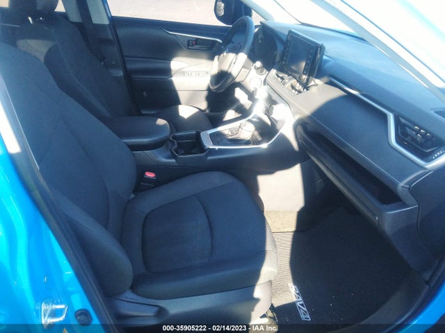 2019 TOYOTA RAV4 LE VIN: JTMH1RFVXKD502372