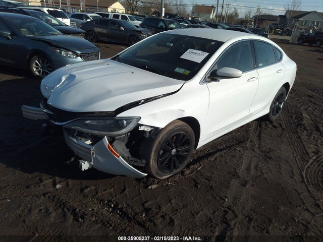 Chrysler 200 Limited 2016 1C3CCCAB0GN113180 Image 2