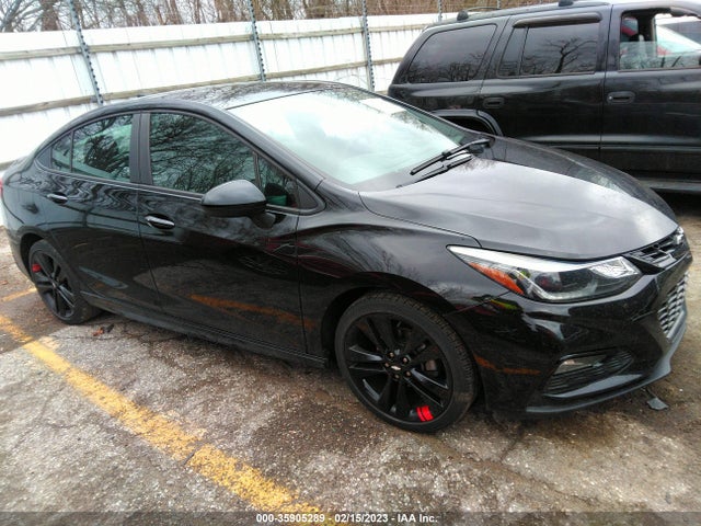 2018 Chevrolet Cruze, VIN: 1G1BE5SM0J7142955