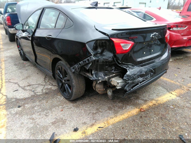 2018 Chevrolet Cruze, VIN: 1G1BE5SM0J7142955