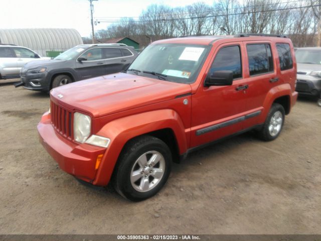 1J8GN28K89W532293 Jeep Liberty Sport