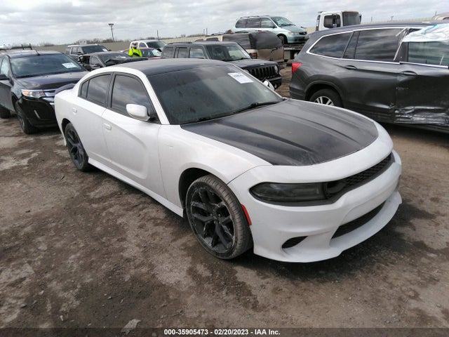 Dodge Charger Police 2015 2C3CDXAT1FH817649 main image