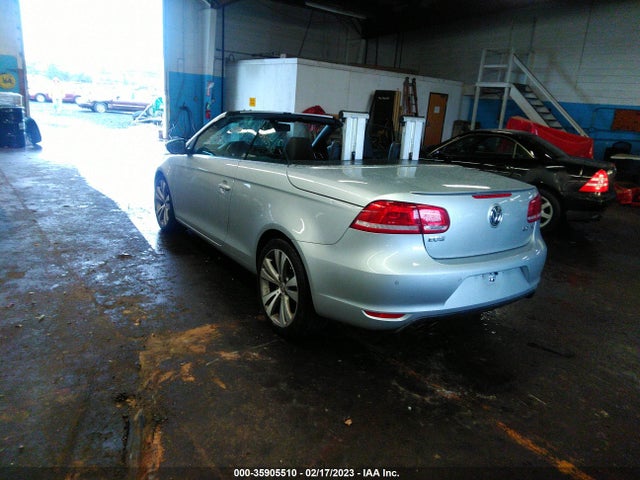 WVWFW8AH3DV007531 Volkswagen Eos Lux
