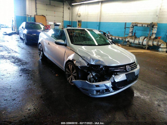 WVWFW8AH3DV007531 Volkswagen Eos Lux