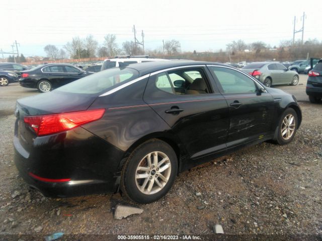 KNAGM4A79B5174836 KIA Optima Lx