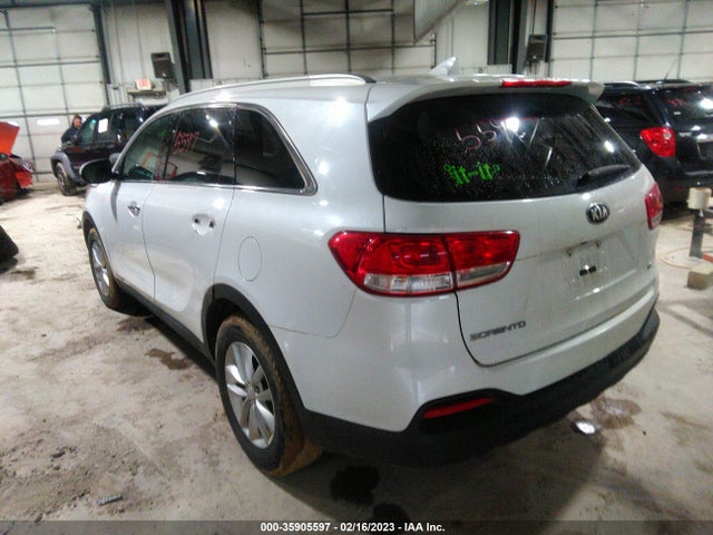 KIA SORENTO LX 2016 5XYPGDA51GG063253 Image 4