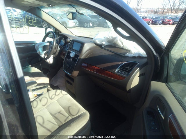 2C4RC1BG0ER346755 Chrysler Town & Country Touring