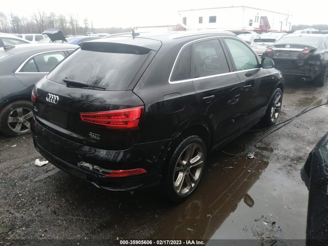 WA1GCCFS5HR001100 Audi Q3 Prestige