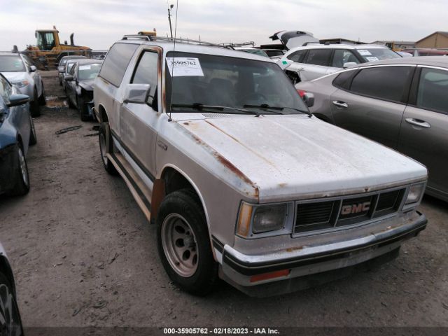 1GKCS18R6J8513258 auction archive image