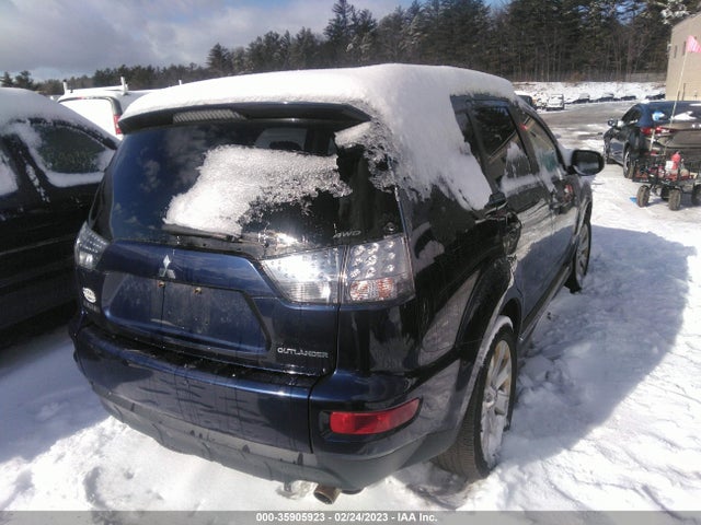 JA4JT3AW2CU025392 Mitsubishi Outlander Se