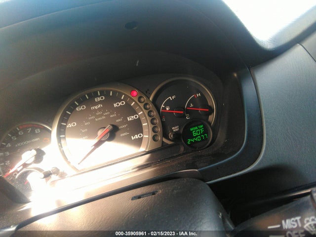 2004 HONDA PILOT EX VIN: 2HKYF18554H614266
