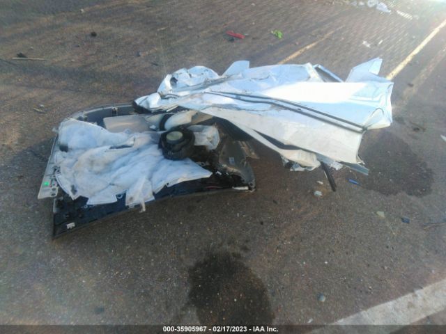 1G4ZP5SSXHU168355 Buick Lacrosse Essence