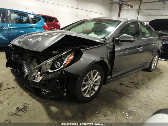 Hyundai SONATA SE 2018 5NPE24AF7JH622190 Image 2