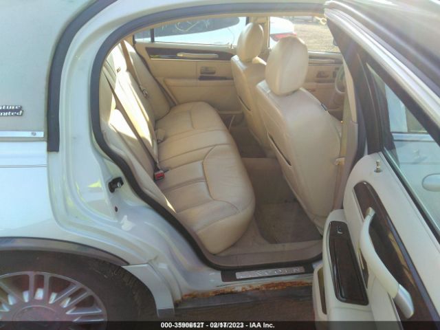 1LNHM82V76Y616329 Lincoln Town Car