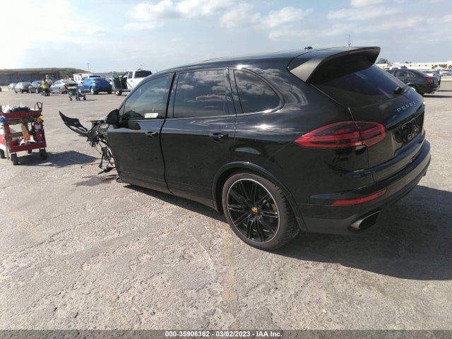 2018 Porsche Cayenne, VIN: WP1AA2A29JKA06848