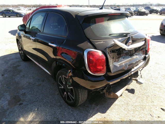 2018 Fiat 500X, VIN: ZFBCFXAB9JP679864