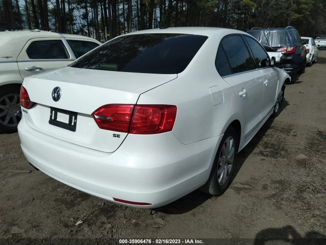 3VWD07AJXEM298222 Volkswagen Jetta Sedan Se