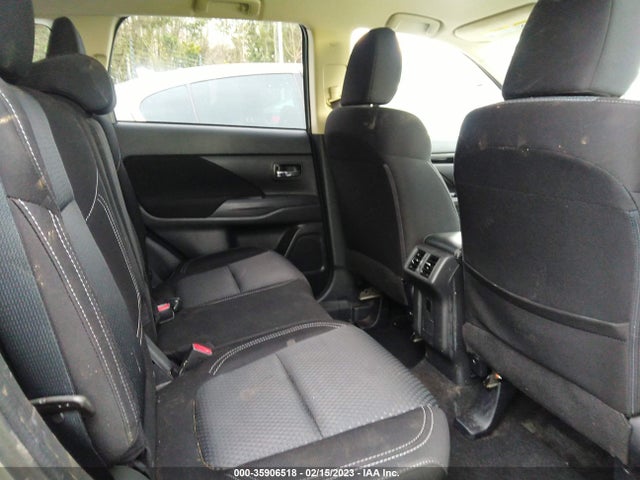 2020 MITSUBISHI OUTLANDER ES VIN: JA4AD2A35LZ047483