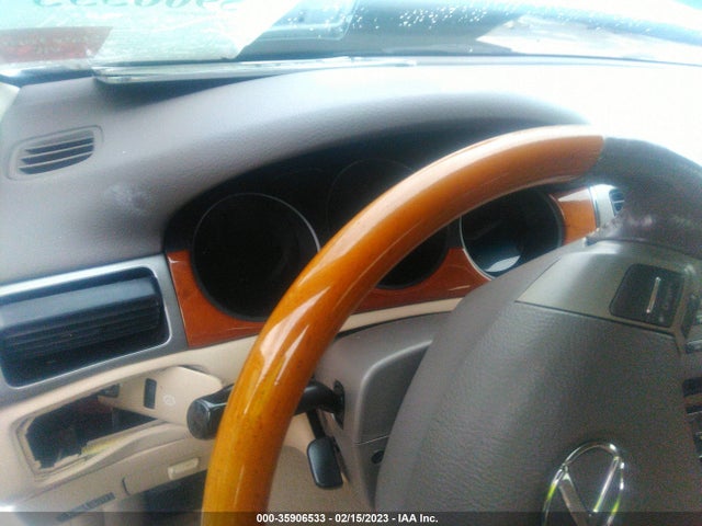 2005 LEXUS ES 330 VIN: JTHBA30GX55115315