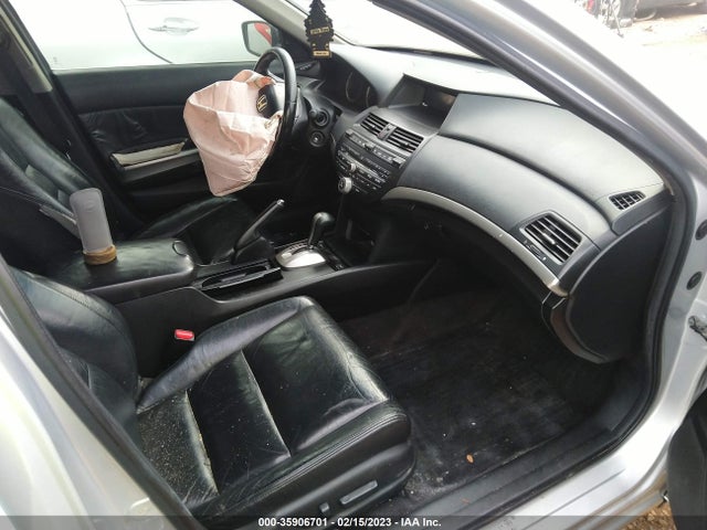2009 HONDA ACCORD SDN EX-L VIN: 1HGCP36899A012020