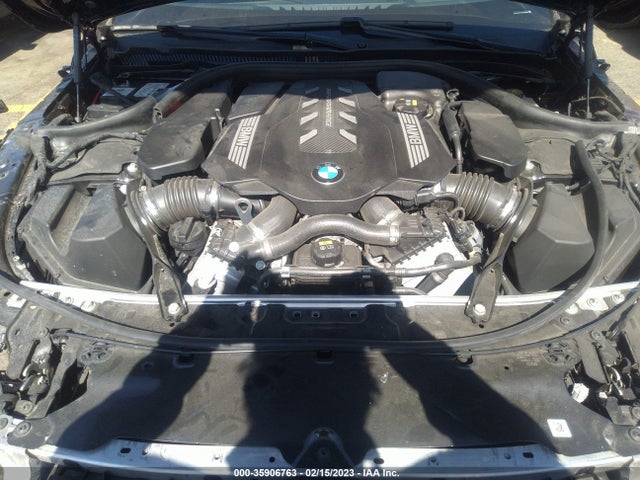 BMW 8 Series M850i 2022 аукцион фото