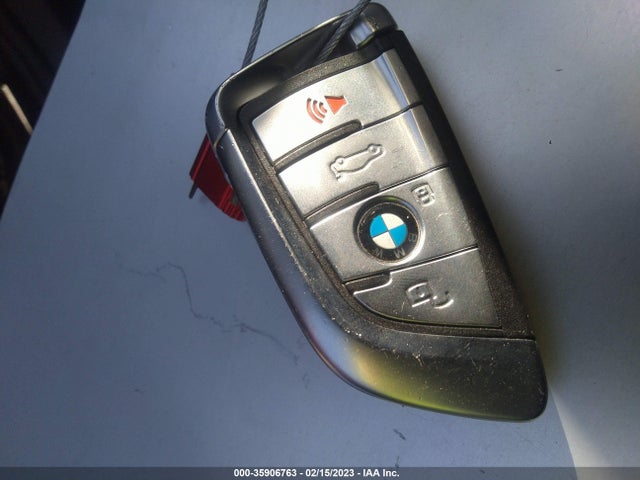 BMW 8 Series M850i 2022 аукцион фото
