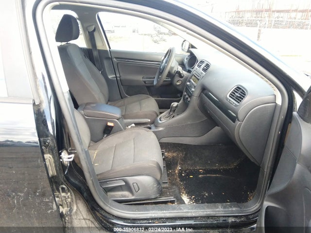 3VWPZ7AJ8BM719269 Volkswagen Jetta Sportwagen S