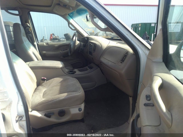 2000 FORD EXPEDITION EDDIE BAUER VIN: 1FMPU18L2YLB28186