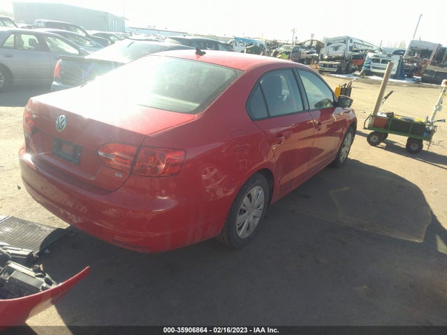 3VWD17AJ4EM309647 Volkswagen Jetta Sedan Se